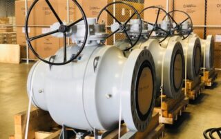 Natural Gas Pipeline Application : API 6D welded body trunnion ball valves